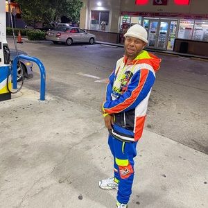 Meet your Posher, Walter